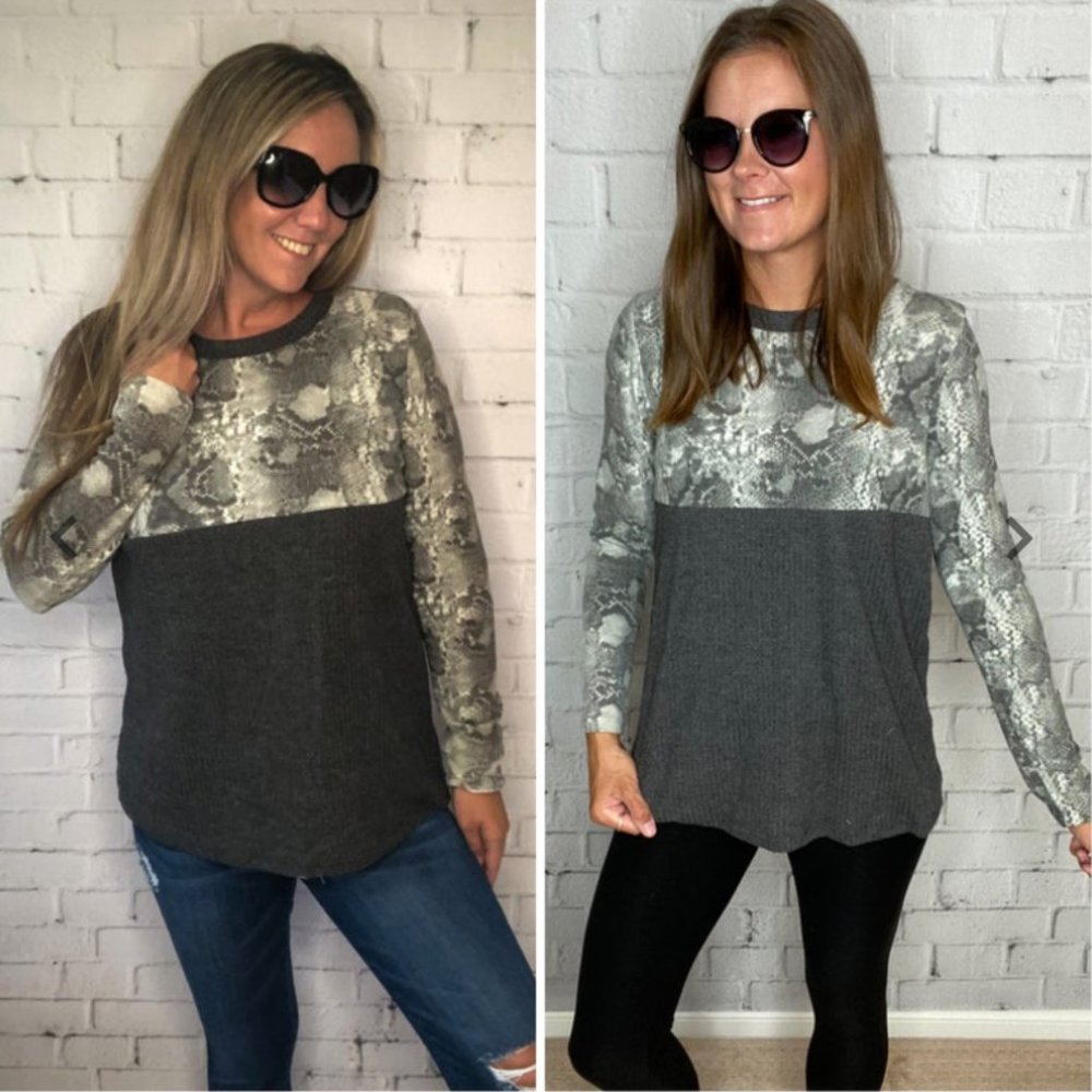 Snakeskin Top NWT